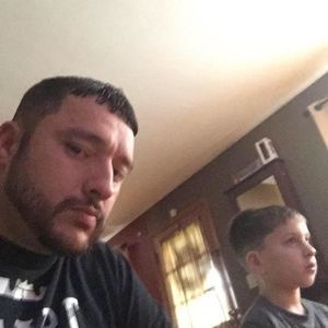 Meet your Posher, Raymond